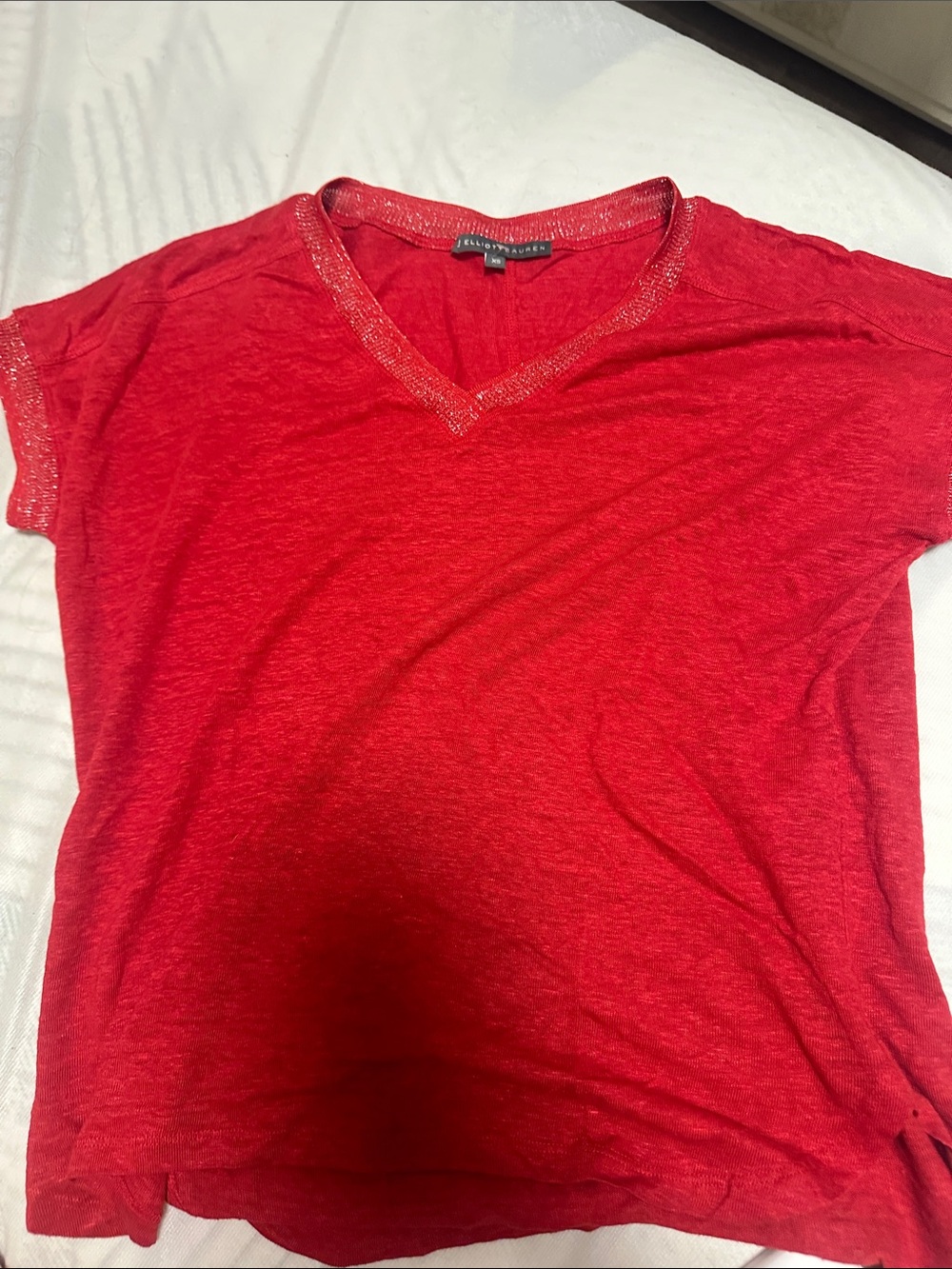Elliot Lauren Bright Red V‑Neck Short Sleeve Tee